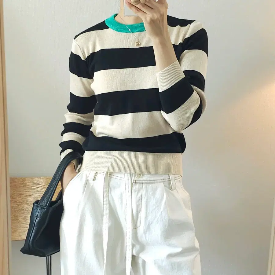(F)여성 스트라이프 라운드넥 긴팔 니트 G20W4780