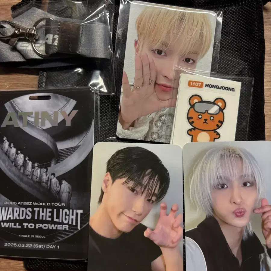 에이티즈 서울앙콘 25 사첵 사운드체크 vip 특전 포카 세트
