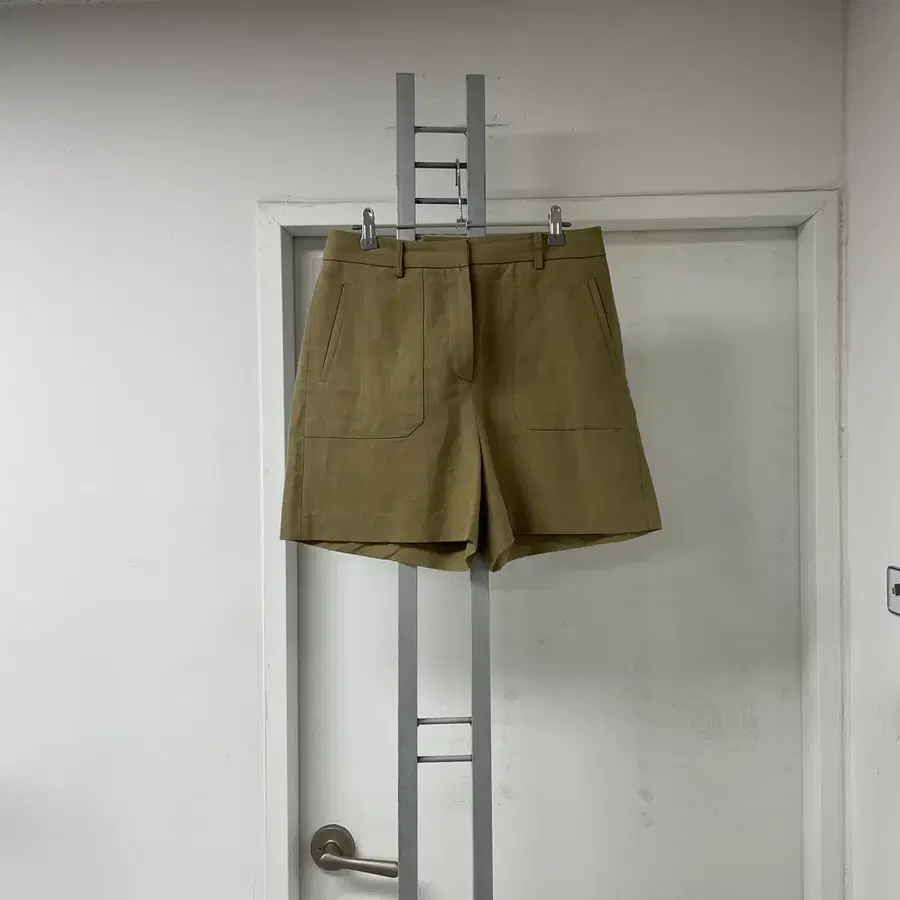 APC 아페쎄 반바지 36(W)