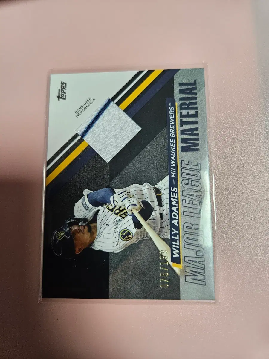 밀워키)윌리 아다메스 199장 한정 2025 Topps 저지 카드