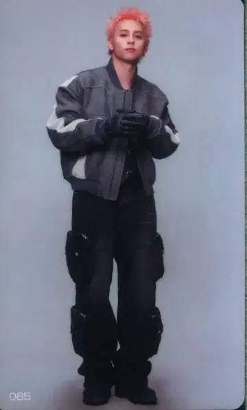 INI 니시 코토 EXHIBITION -DESTINED HORIZONS 065