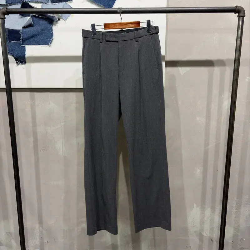 (29인치) 무신사스탠다드 와이드핏 투턱 슬랙스 팬츠 바지