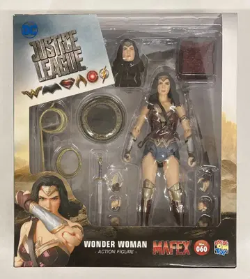 메디콤 토이 MAFEX 원더우먼 060