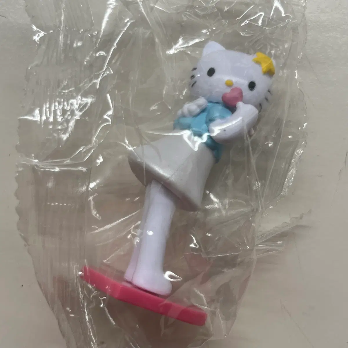 산리오 헬로키티 피규어