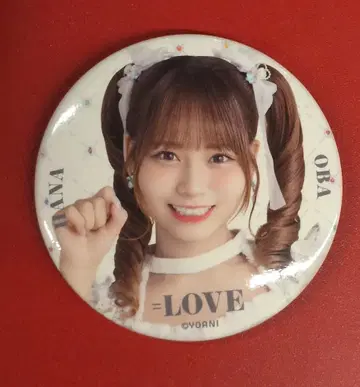 =LOVE 아레나 투어 2025 의상 2 오바 하나 랜덤 캔뱃지