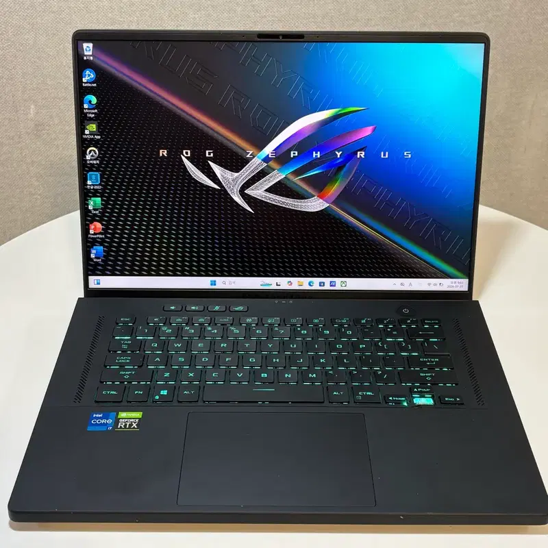 ASUS ROG 제피러스 M16 (i7 / RTX 3050Ti)게이밍 노트북