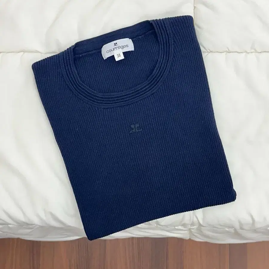 courreges / 꾸레쥬 네이비 골지 반팔 니트 티셔츠