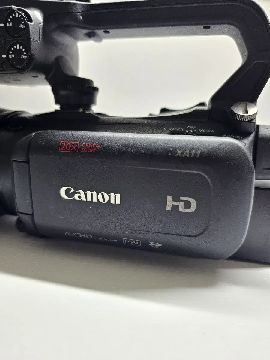 캐논 XA11 HD 캠코더 20배 광학 줌