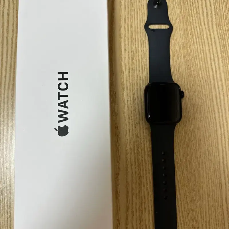 애플워치 SE3 GPS + 셀룰러 40mm