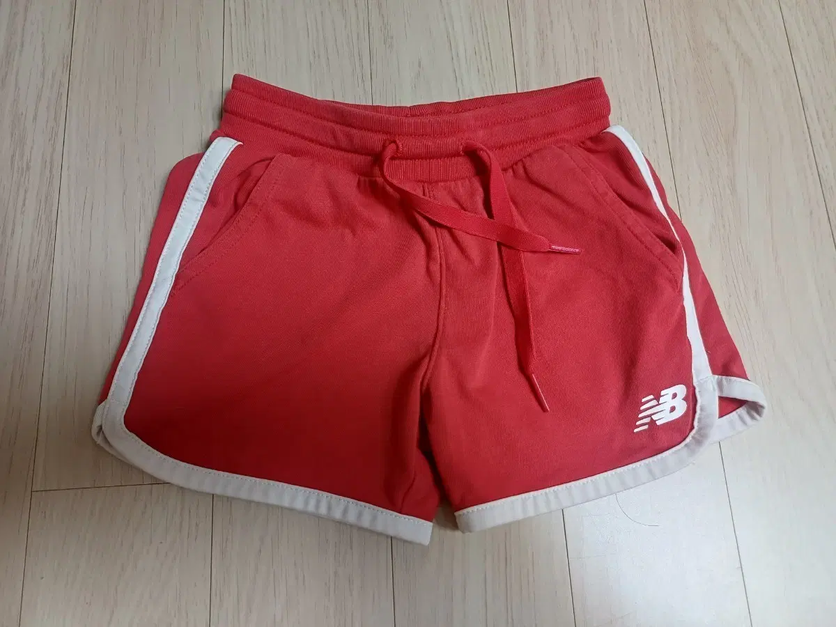 뉴발란스 아동숏팬츠