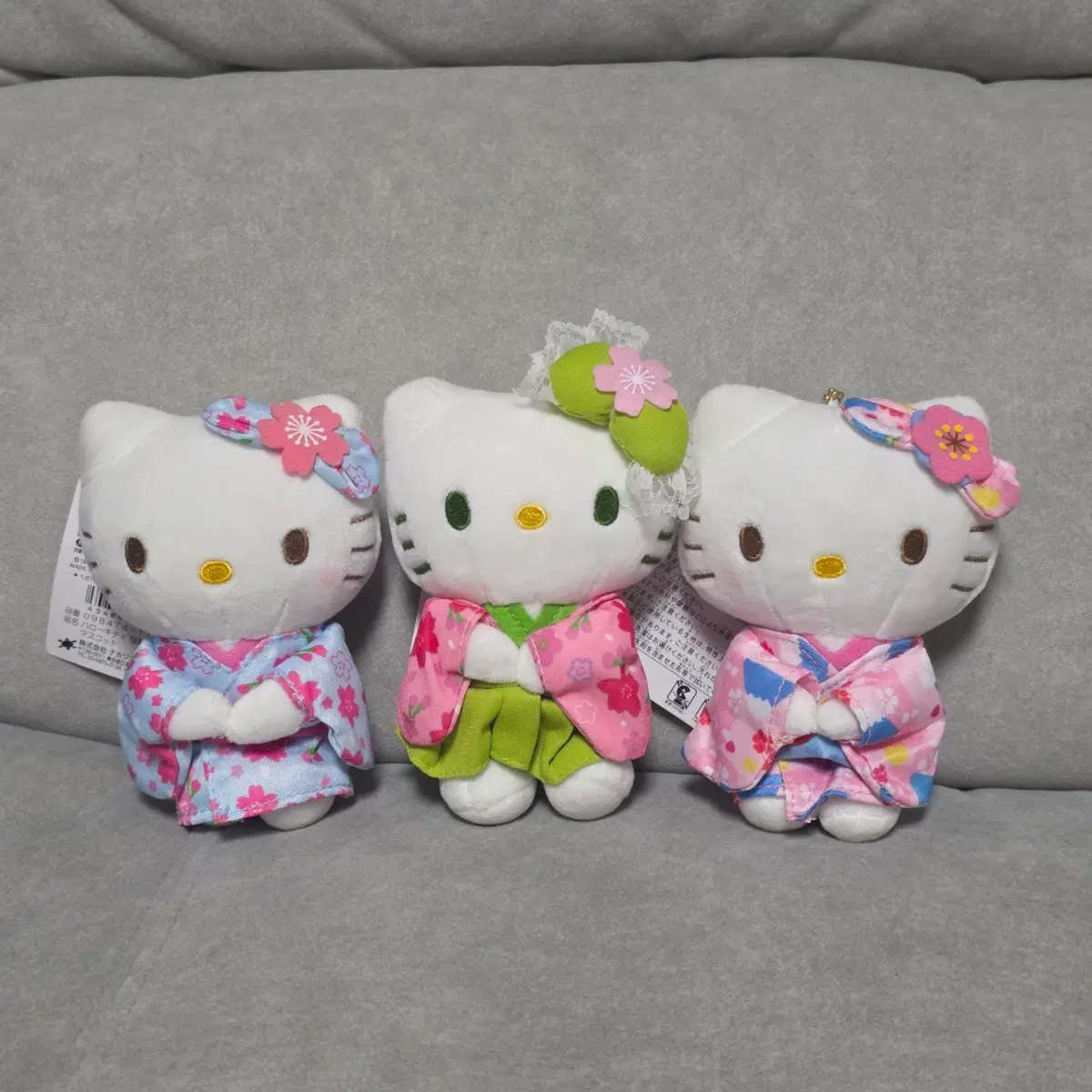 산리오 기모노 키티 12cm 키링 인형