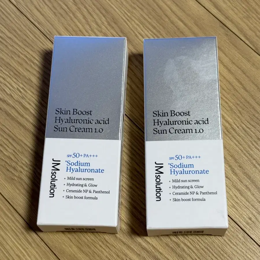 스킨 부스트 히알루로닉 선크림 30ml