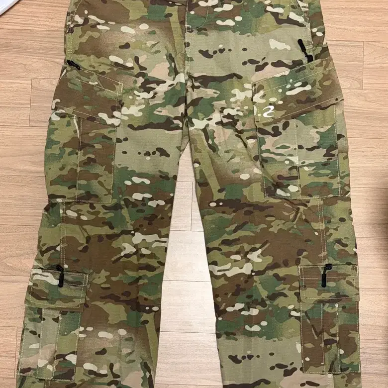 팀유즈 멀티캠팬츠M