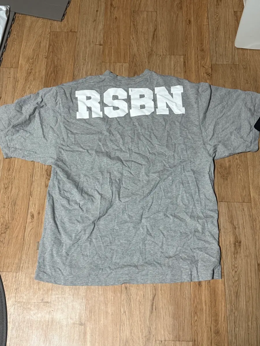 본투윈 반팔 rsbn 2사이즈