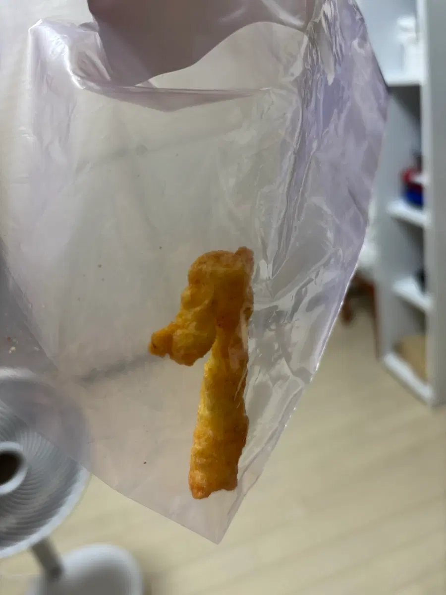 슈빌 닮은 치토스에요