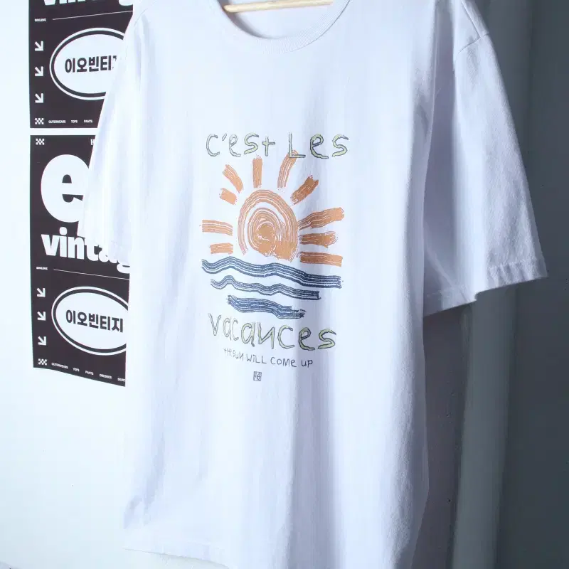 (L-XL) 밈더워드로브 반팔 티셔츠 오버핏 화이트 올드스쿨-H35537