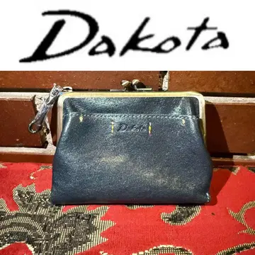 새상품 Dakota 다코타 피치카토 천연 가죽 이단 접이식 지갑