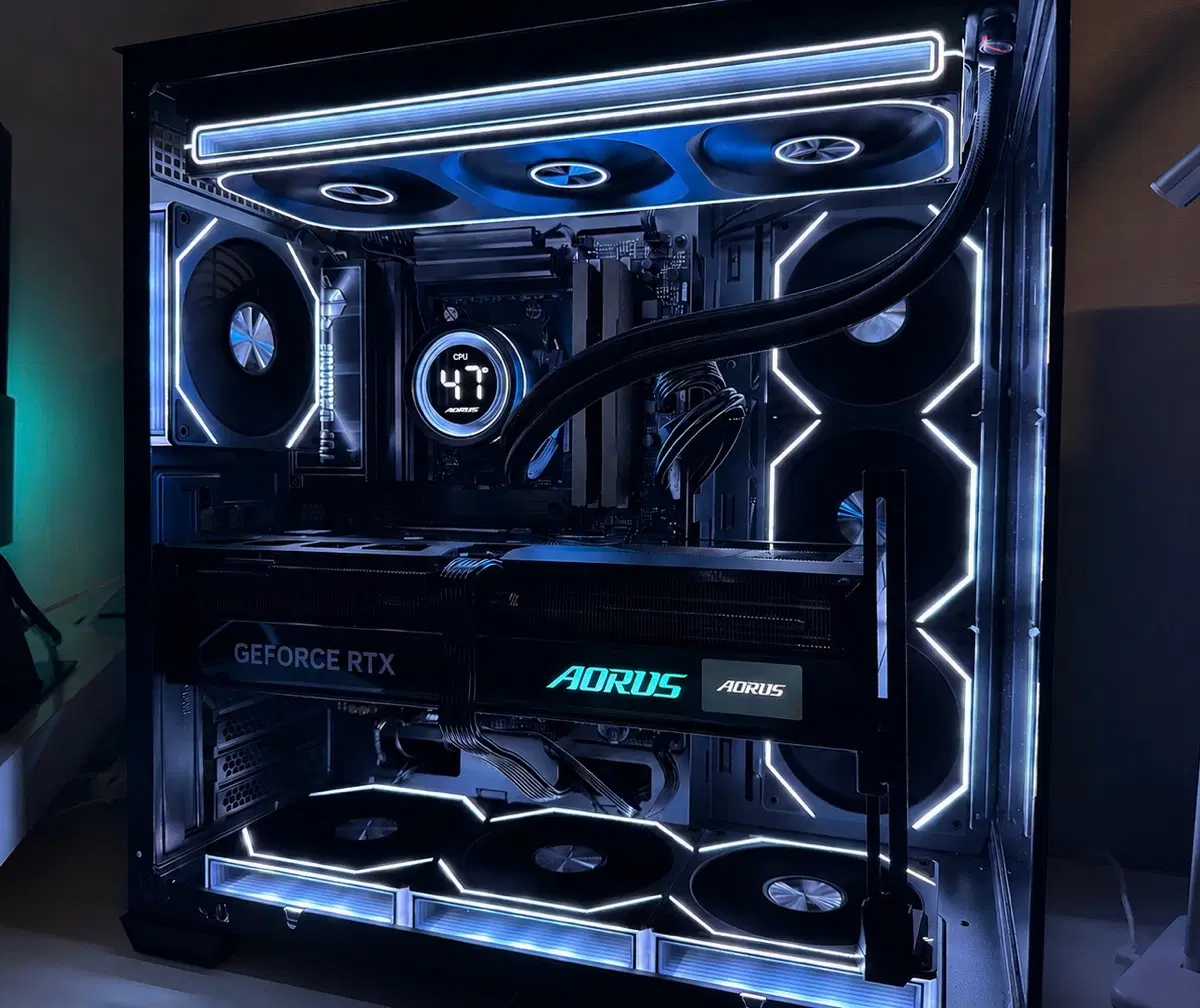 9800x3d + RTX 5080 어로스마스터