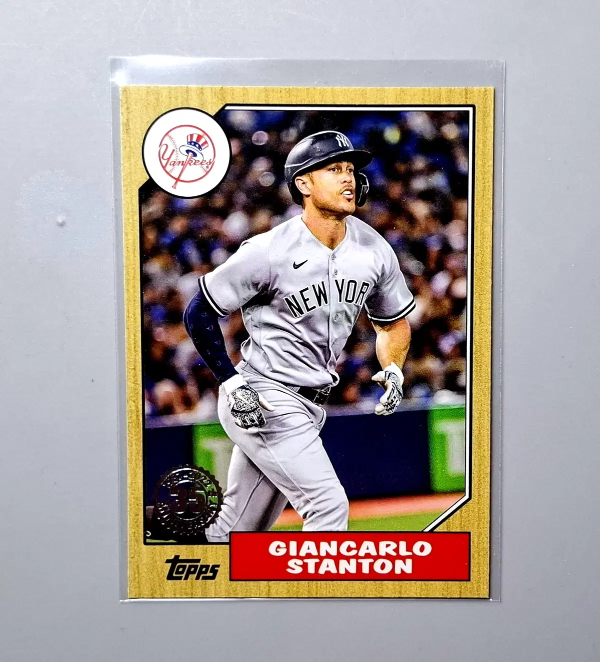 MLB 스탠튼 탑스35주년 기념카드 양키스