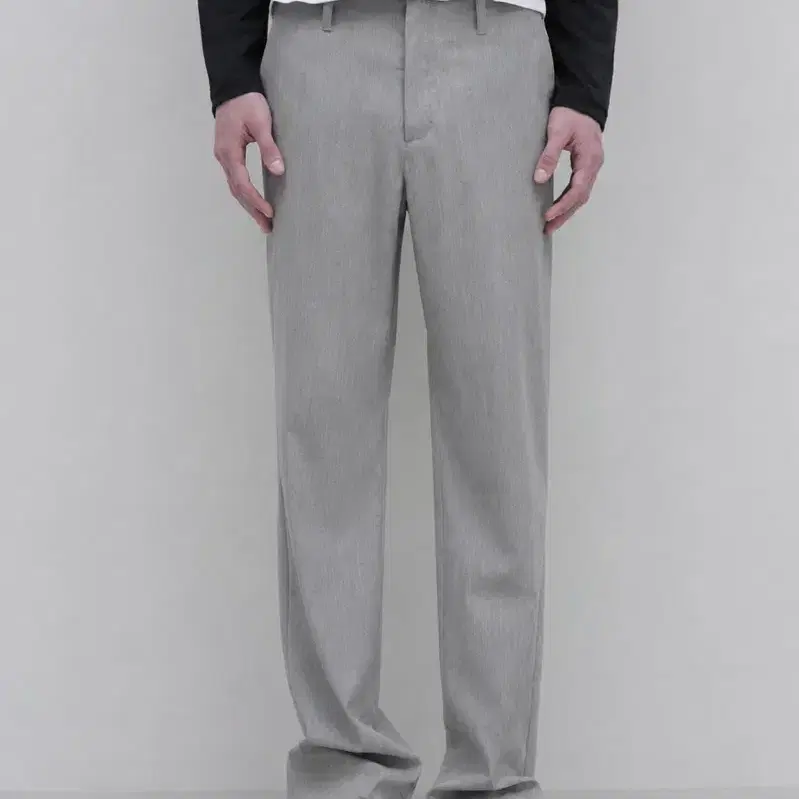 [48]les sin trouser