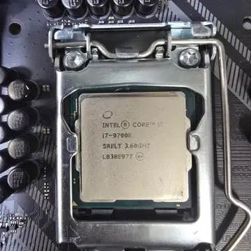 PC부품 CPU I7 9700K / ASRock Z390 EXTREME4 메인보드 | CPU/메인보드