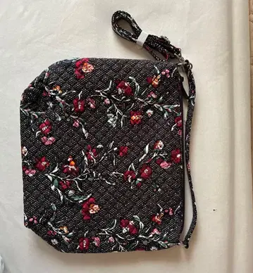 Vera Bradley 오버사이즈 호보 숄더백
