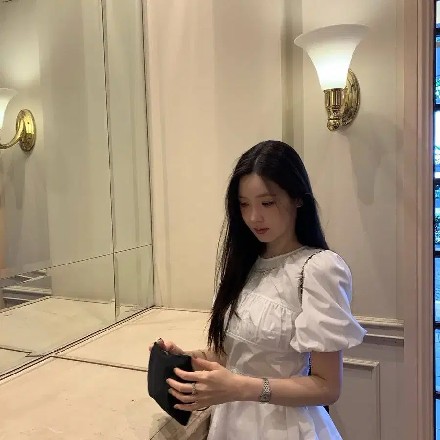 [새상품]오브제스트 셔링 스트링 블라우스 데이트룩 퍼프 블라우스 휴양지