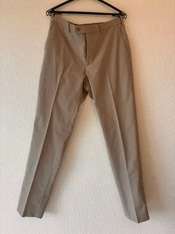 새상품 유니클로 UNIQLO 감동 팬츠 라이트 슬랙스 베이지 82 x 85