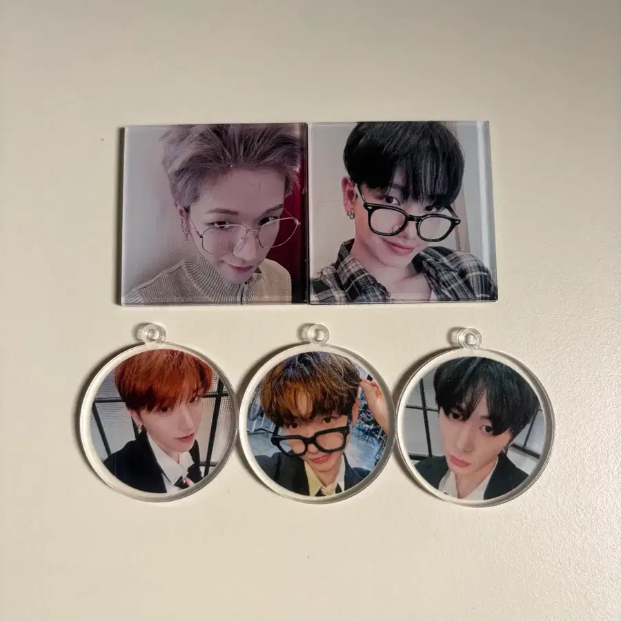 보넥도 위버스샵 특전 일괄 아크릴 키링 마그넷 19.99 no Genre
