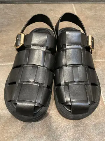ZARA 구르카 샌들 블랙 37