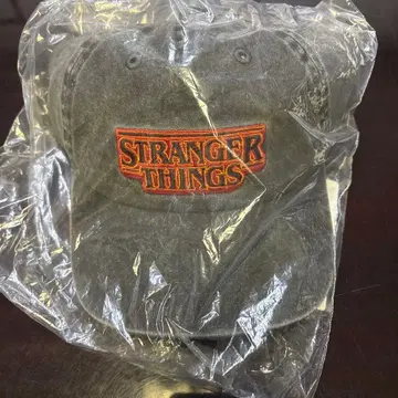 STRANGER THINGS niko and 콜라보 캡 2종