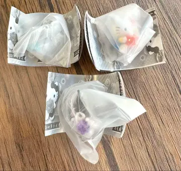 산리오 반짝반짝 콘페이토 참 키티 쿠로미 시나모롤