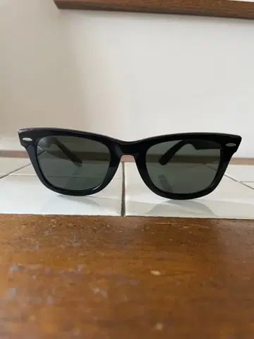 B&L Ray-Ban vintage WAYFARER black 5022