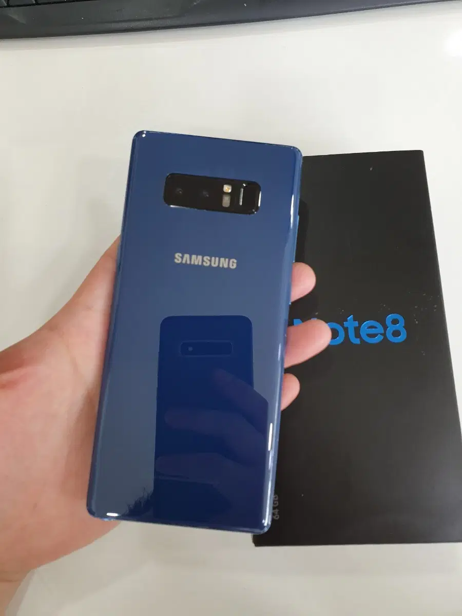 갤럭시노트8 64G 무잔상 액정무기스 새폰급 중고폰 공기계