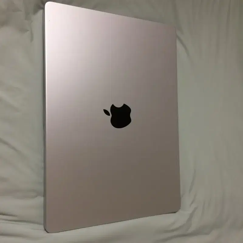 Apple 2023 맥북 프로 14 M3 팝니다.