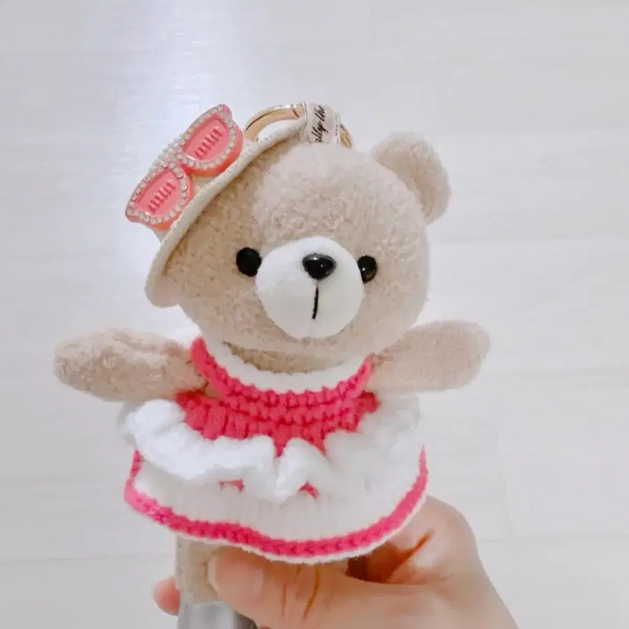 명품모자쓴 테디베어 키링 핑크 원피스 썸머룩 / 새상품