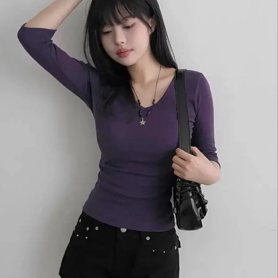 (새상품) 슬림핏 핏쉬 셔링 7부 티셔츠 퍼플