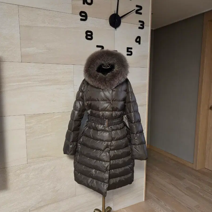 [100] 폭스퍼 밸트 여성 구스 패딩