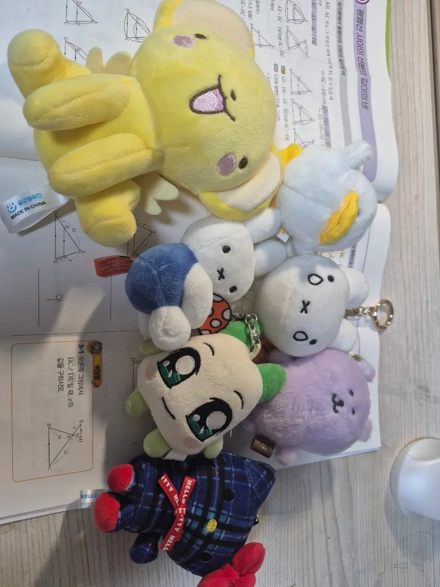 카드캡터체리 케르베로스 인형, 양파쿵야 인형, 보라색 농담곰 누이 , 체크무늬 키티 누이, 미피, 오리인형 팝니다