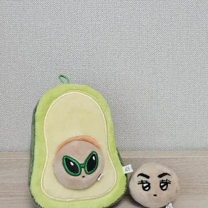 버보카도 세븐틴 버논 인형