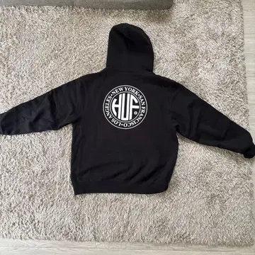 HUF 후드티 블랙 로고 프린트