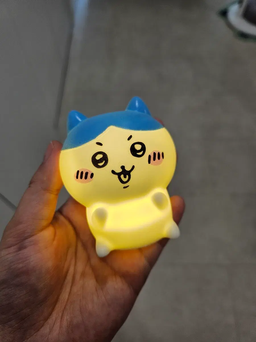치이카와 램프 피규어 팝니다.