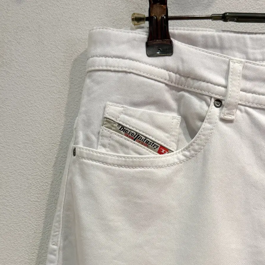 Diesel Jogg Jeans White Slim(28.5)
