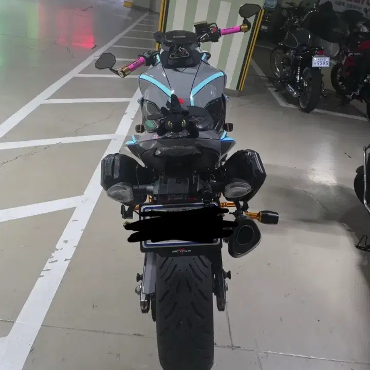 GSXS750 (2021) 3