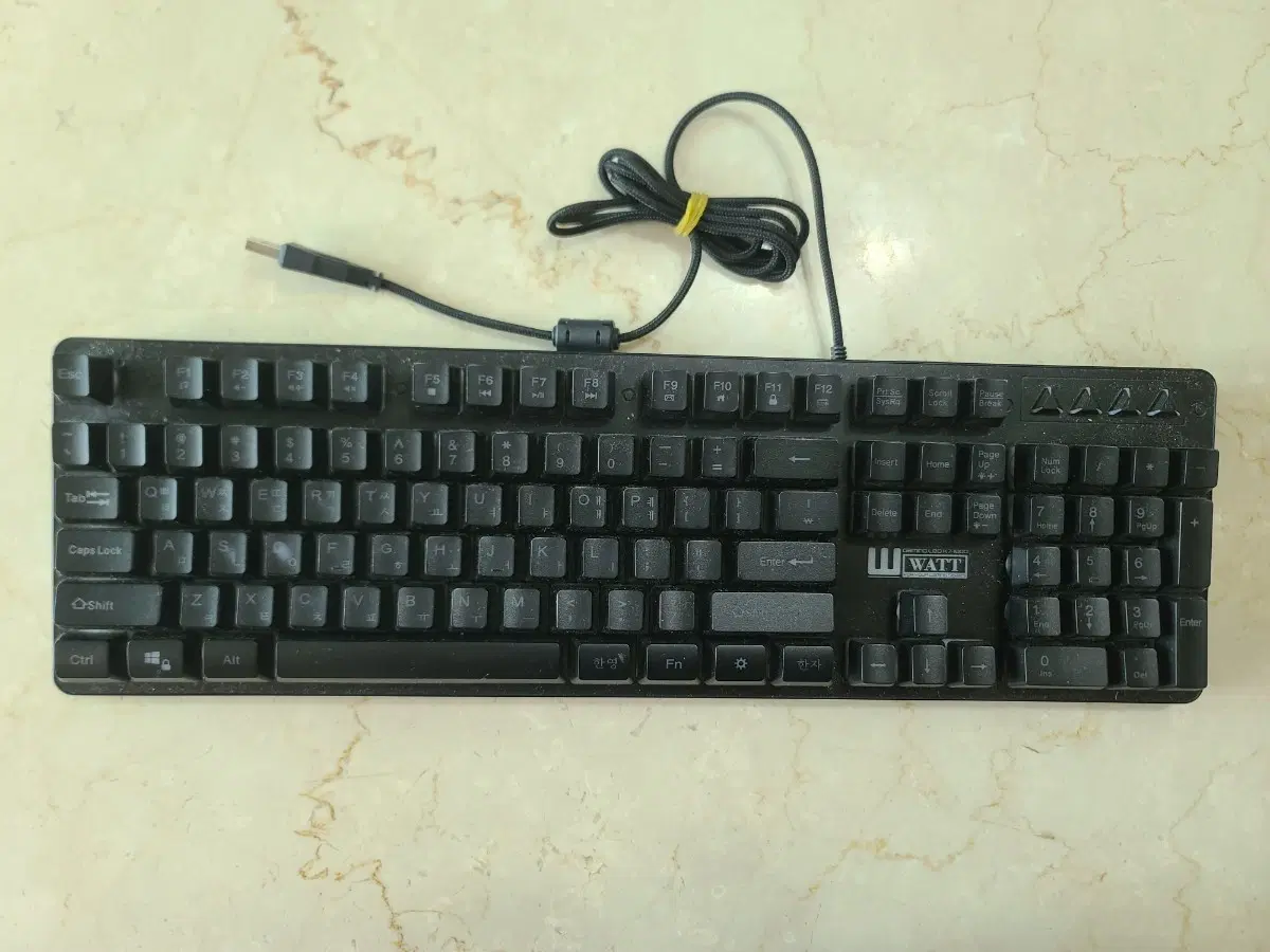 WATT K7-1000 LED 키보드