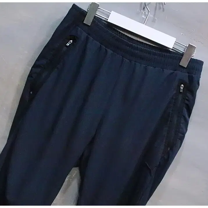 푸마 트레이닝 우븐 팬츠 (남성M/75cm)