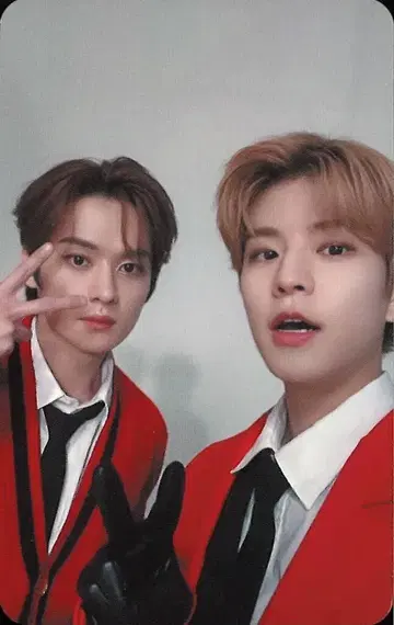 StrayKids FC 한정판 LeeKnow/Seungmin Social Path (feat. LiSA) 유닛