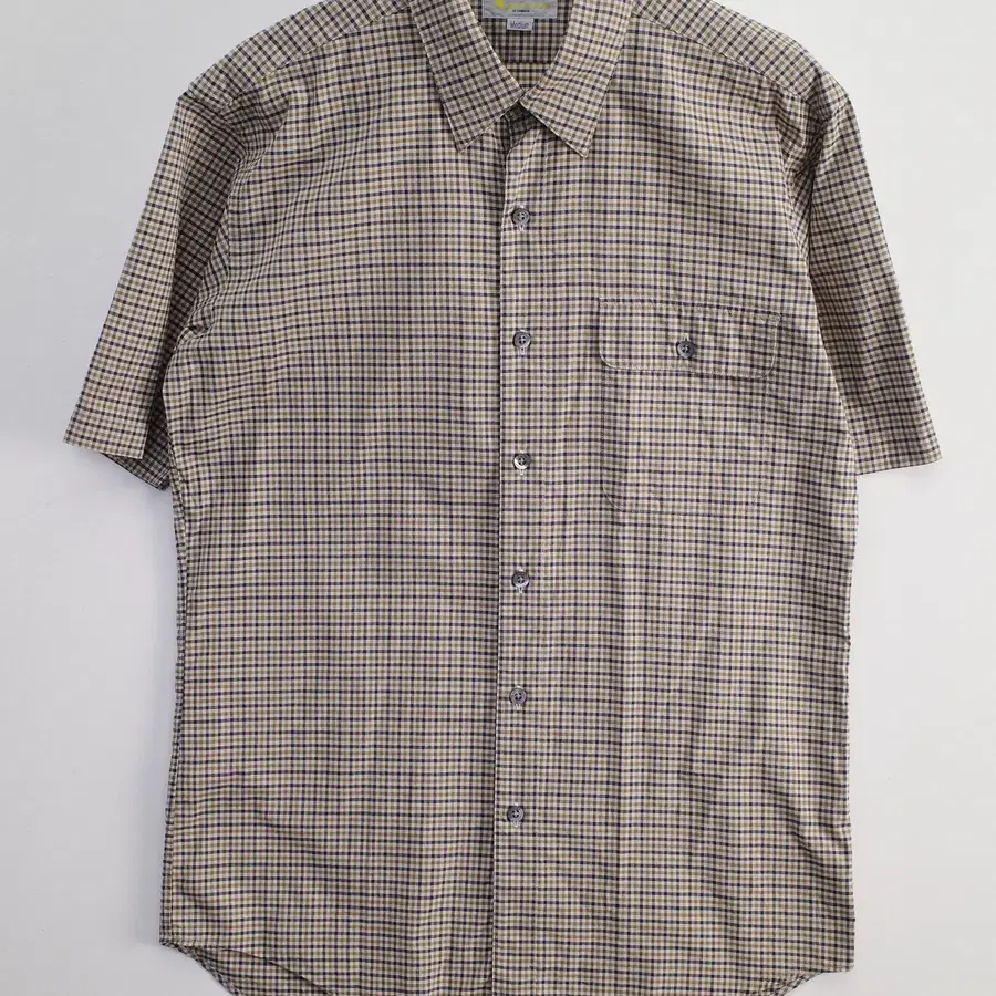 aquascutum