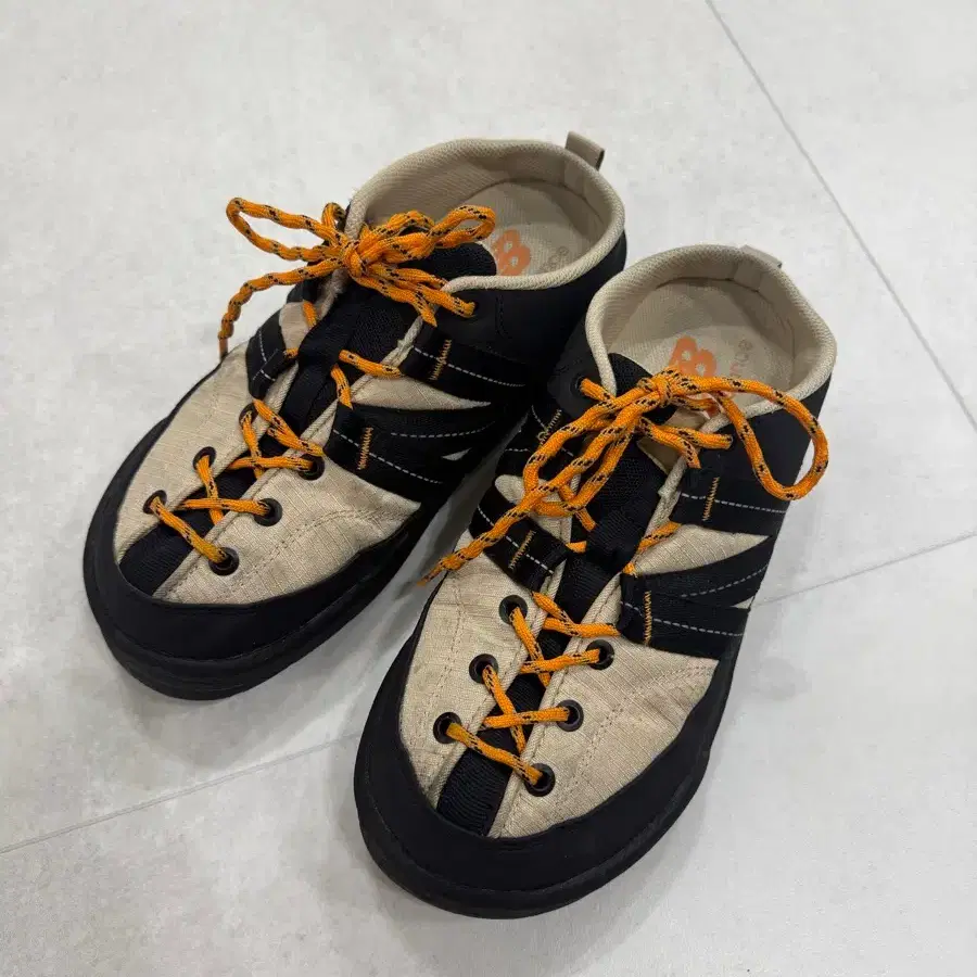 뉴발란스 CRV 뮬 V2 옐로우 270