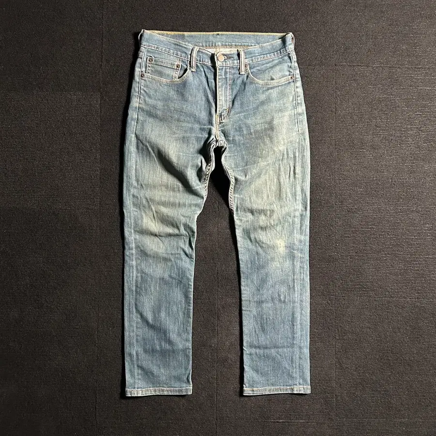 리바이스 511 슬림 핏 데님 팬츠